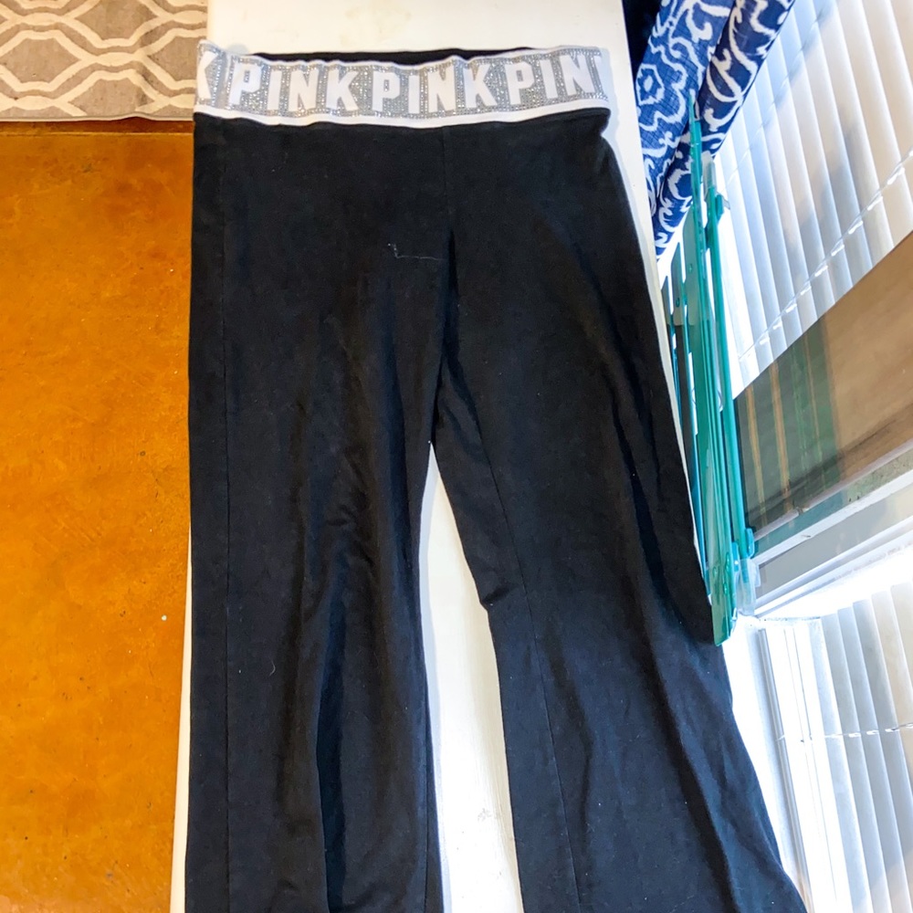 Pink sweat pants size small.
